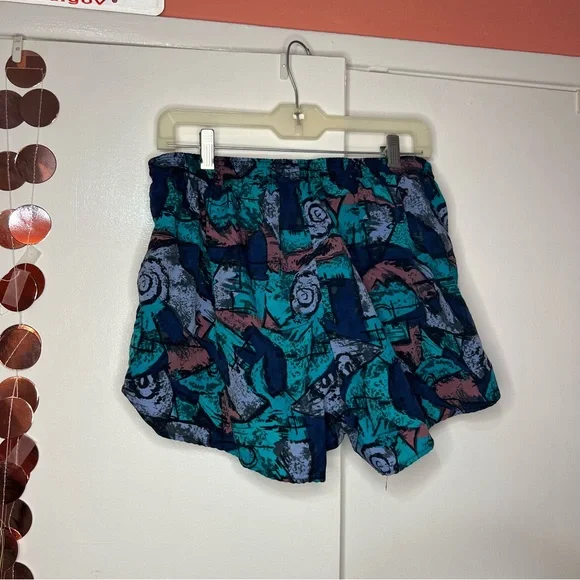 Vintage Men’s Swim Shorts Size Medium - Picture 2 of 3